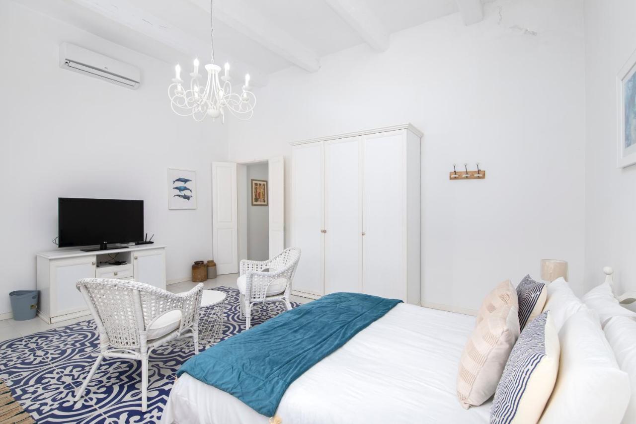 Chic, Stylish Traditional Townhouse With Terrace - San Pawl il-Baħar Eksteriør billede