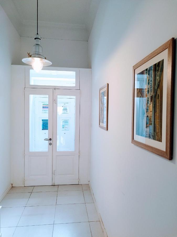 Chic, Stylish Traditional Townhouse With Terrace - San Pawl il-Baħar Eksteriør billede